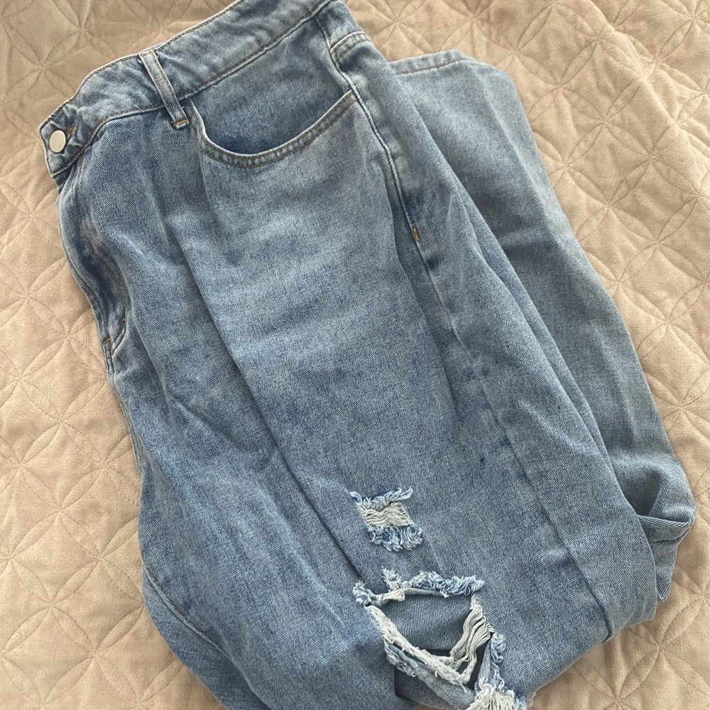 mom jeans
